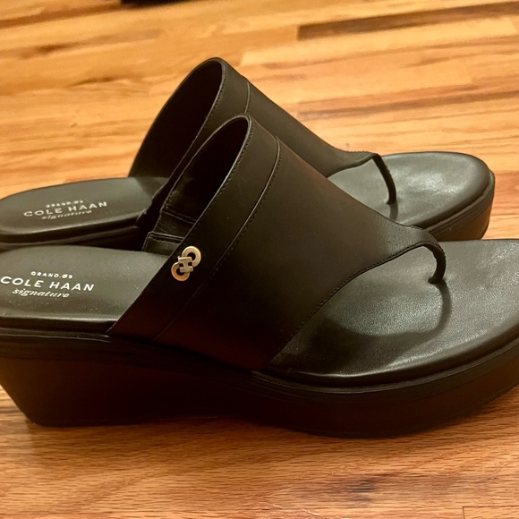 Cole Haan Women’s Signature Sandals Size 11B - Picture 2 of 5